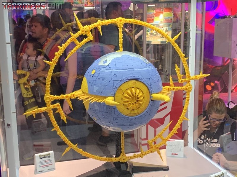 Sdcc 2019 Transformers Preview Night Hasbro Booth Images  (2 of 130)